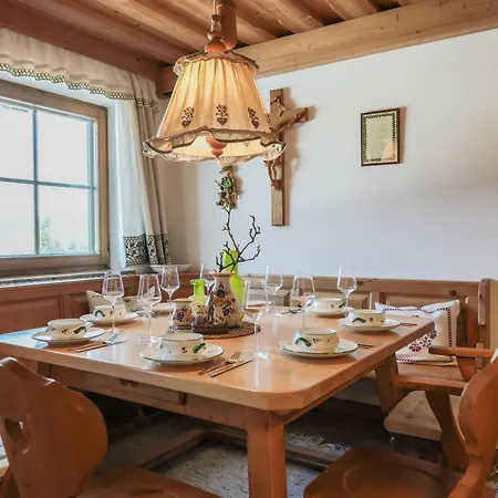 Mountain Riesgut - Sound Of Music - 6 For Family & Friends Werfen